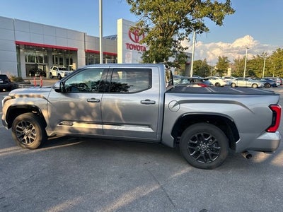 2022 Toyota Tundra i-FORCE MAX Platinum