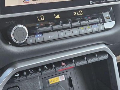 2022 Toyota Tundra i-FORCE MAX Platinum