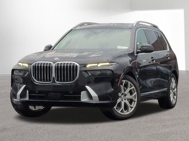 2025 BMW X7 xDrive40i's photo