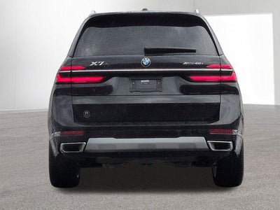 2025 BMW X7 xDrive40i