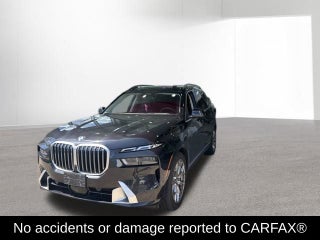 2025 BMW X7 xDrive40i