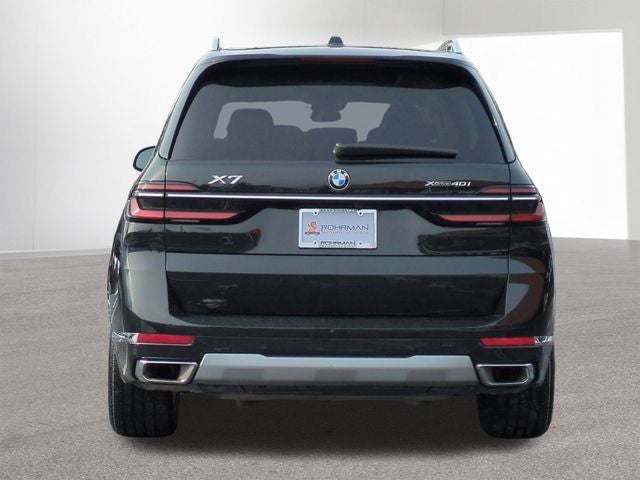 2025 BMW X7 xDrive40i