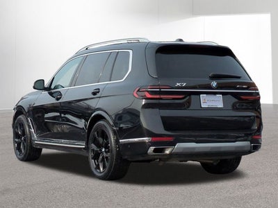 2025 BMW X7 xDrive40i