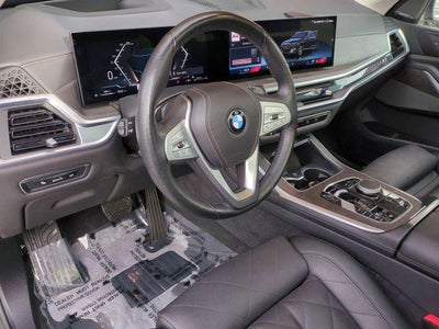 2025 BMW X7 xDrive40i
