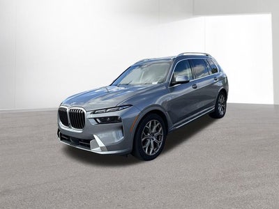 2025 BMW X7 xDrive40i