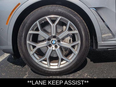 2025 BMW X7 xDrive40i