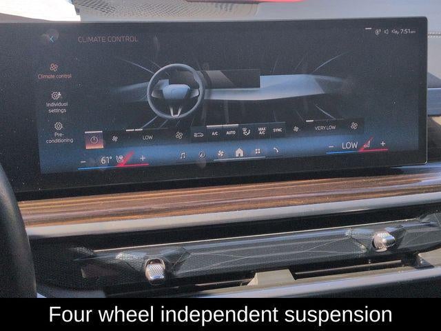 2025 BMW X7 40i - Photo 62