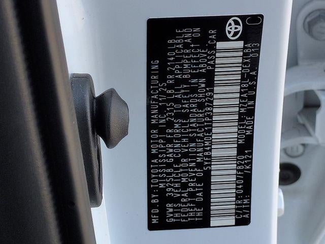 2026 Toyota COROLLA LE