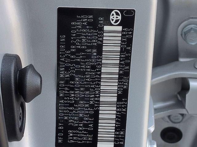 2026 Toyota COROLLA LE