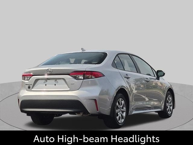 2026 Toyota Corolla LE - Photo 7