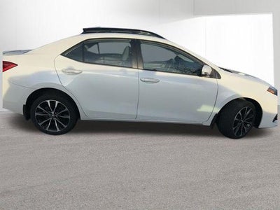 2017 Toyota COROLLA SE