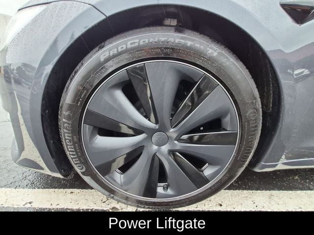 2022 Tesla Model S Base