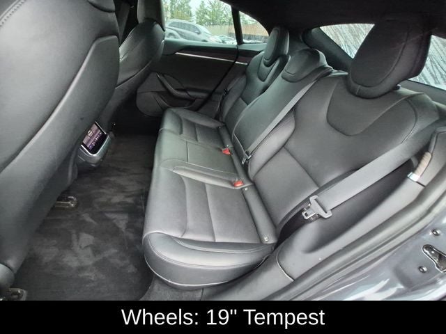 2022 Tesla Model S Base