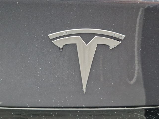 2022 Tesla Model S Base