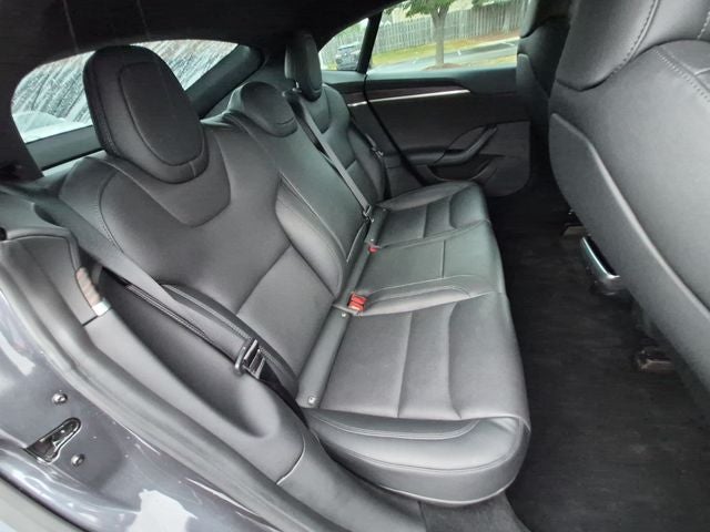 2022 Tesla Model S Base
