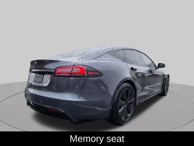2022 Tesla Model S Base