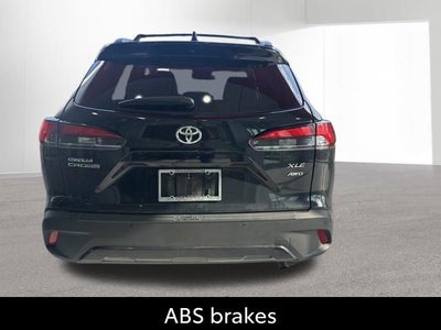 2025 Toyota Corolla Cross XLE