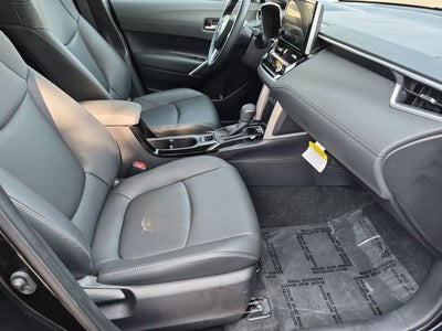 2025 Toyota Corolla Cross XLE