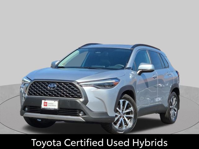 2024 Toyota Corolla Cross XLE