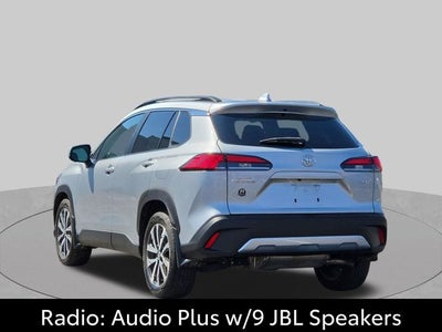 2024 Toyota Corolla Cross XLE