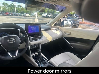 2024 Toyota Corolla Cross XLE