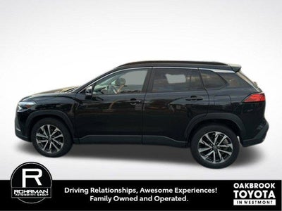 2025 Toyota Corolla Cross XLE