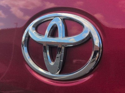 2025 Toyota Corolla Cross XLE