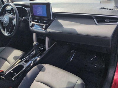 2025 Toyota Corolla Cross XLE
