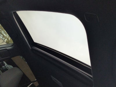 2025 Toyota COROLLA CROSS HV Hybrid SE