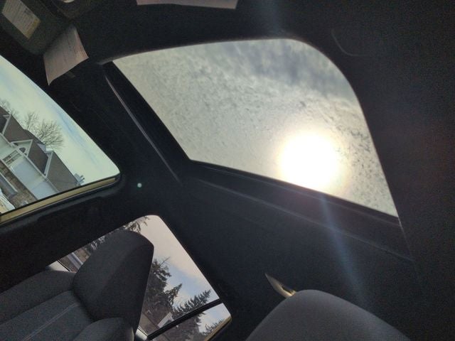 2024 Toyota COROLLA CROSS HV Hybrid SE