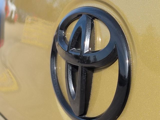 2024 Toyota COROLLA CROSS HV Hybrid SE