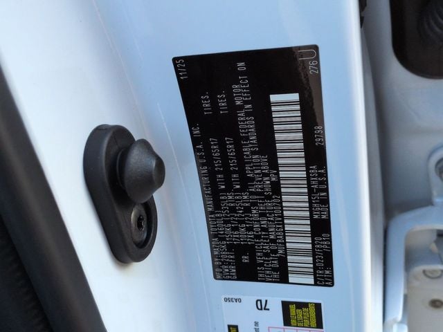 2026 Toyota COROLLA CROSS HV Hybrid SE