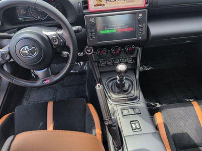 2025 Toyota GR86 Hakone Edition
