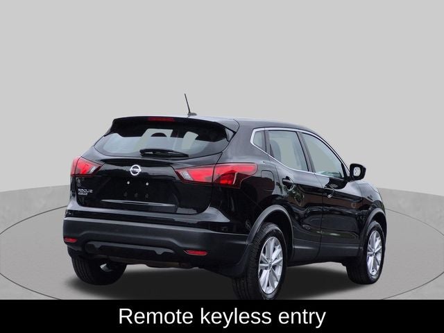 2018 Nissan Rogue Sport S