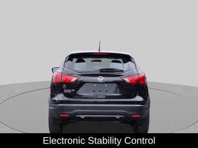 2018 Nissan Rogue Sport S