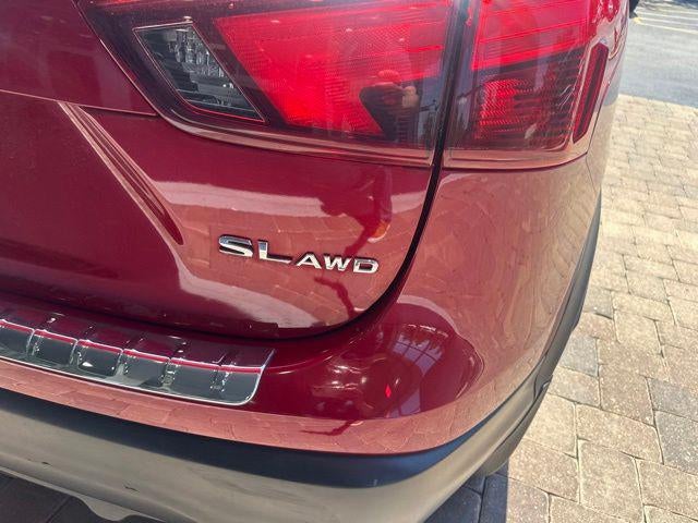 2017 Nissan Rogue Sport SL