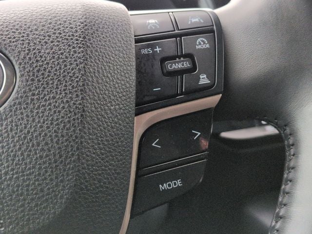 2023 Toyota Toyota Crown LTD Limited