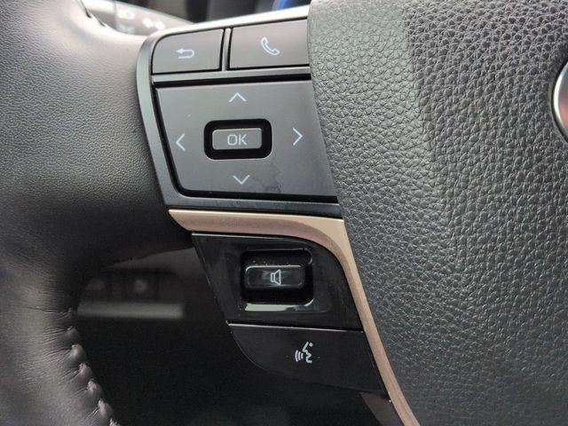 2023 Toyota Toyota Crown LTD Limited