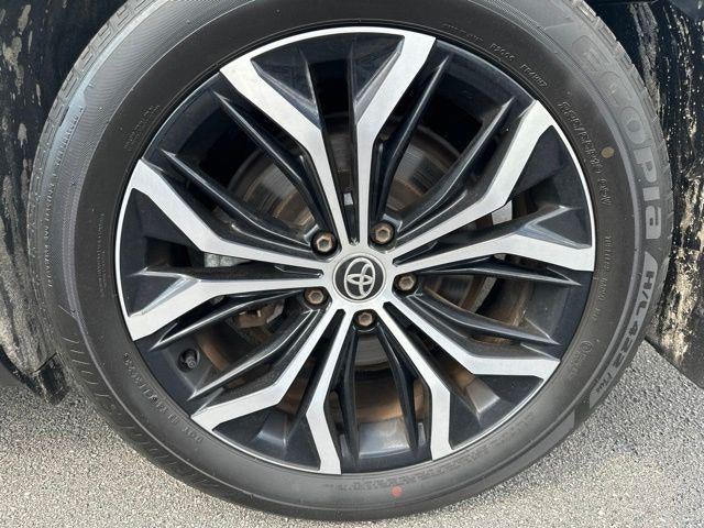2024 Toyota Toyota Crown XLE
