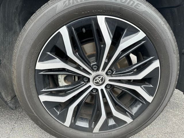 2023 Toyota Toyota Crown Limited