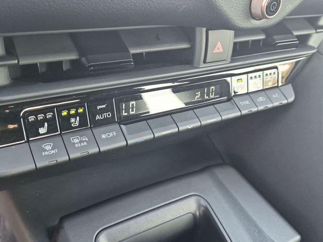 2023 Toyota Toyota Crown Limited