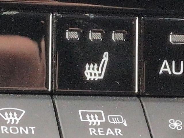 2024 Toyota CROWN XLE
