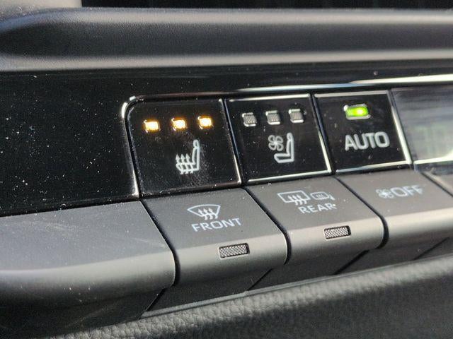 2024 Toyota CROWN Limited