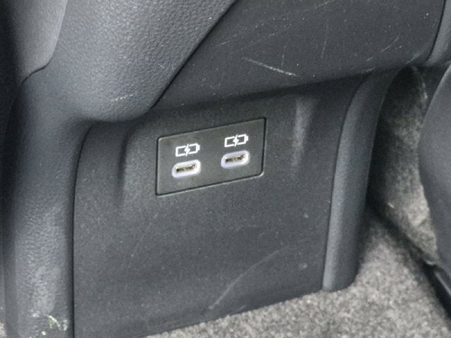 2025 Toyota Prius XLE