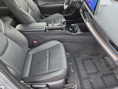 2025 Toyota Prius XLE
