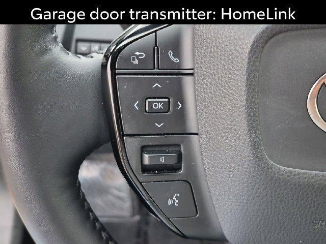 2025 Toyota Prius XLE