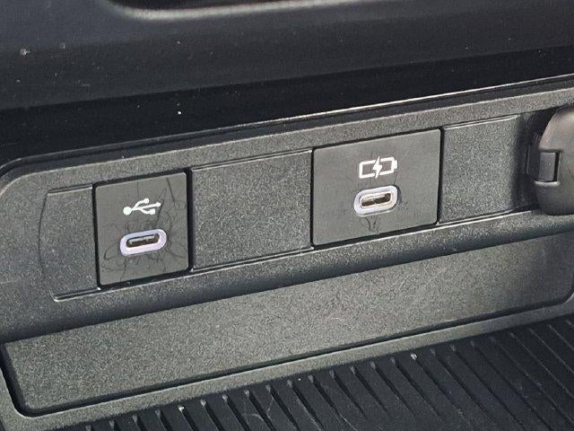 2025 Toyota Prius XLE