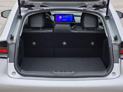 2025 Toyota Prius XLE