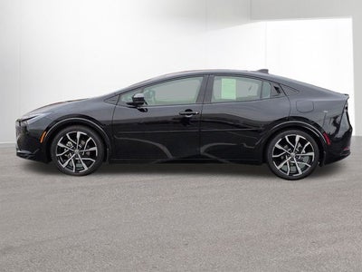 2024 Toyota PRIUS PRIME XSE