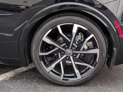 2024 Toyota PRIUS PRIME XSE